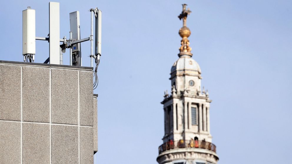 ‘Conspiracy’ Activists set alight 5G phone mast.